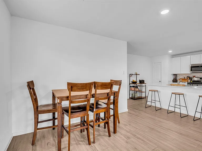 9815 Bellwick Hollow Ct — Photo 9