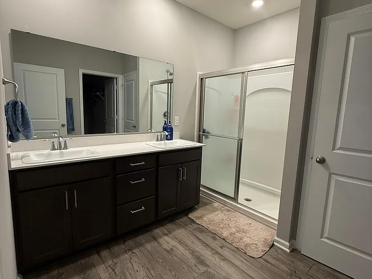 9231 Kavanaugh Dr — Photo 2