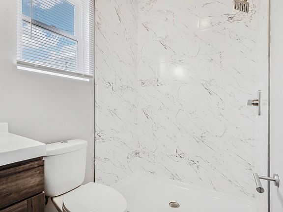 5th image of 1853 Montcalm St #2