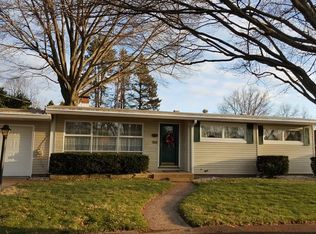 516 W 12th St, Dover, OH