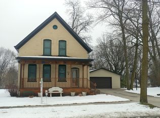 306 Spring St, Chilton, WI 53014