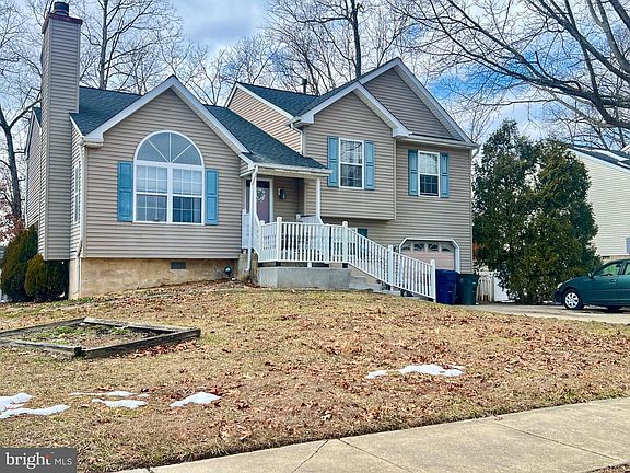 2nd image of 336 Copperfield Dr