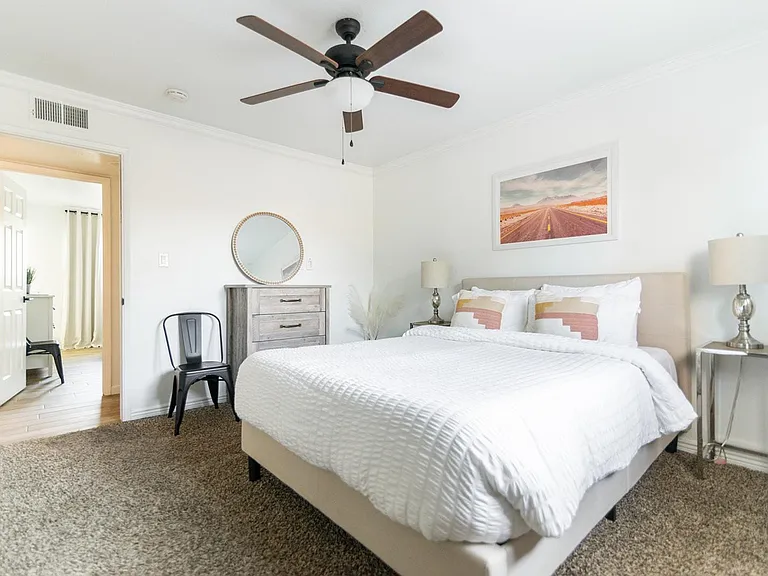 7435 E Granada Rd — Photo 23
