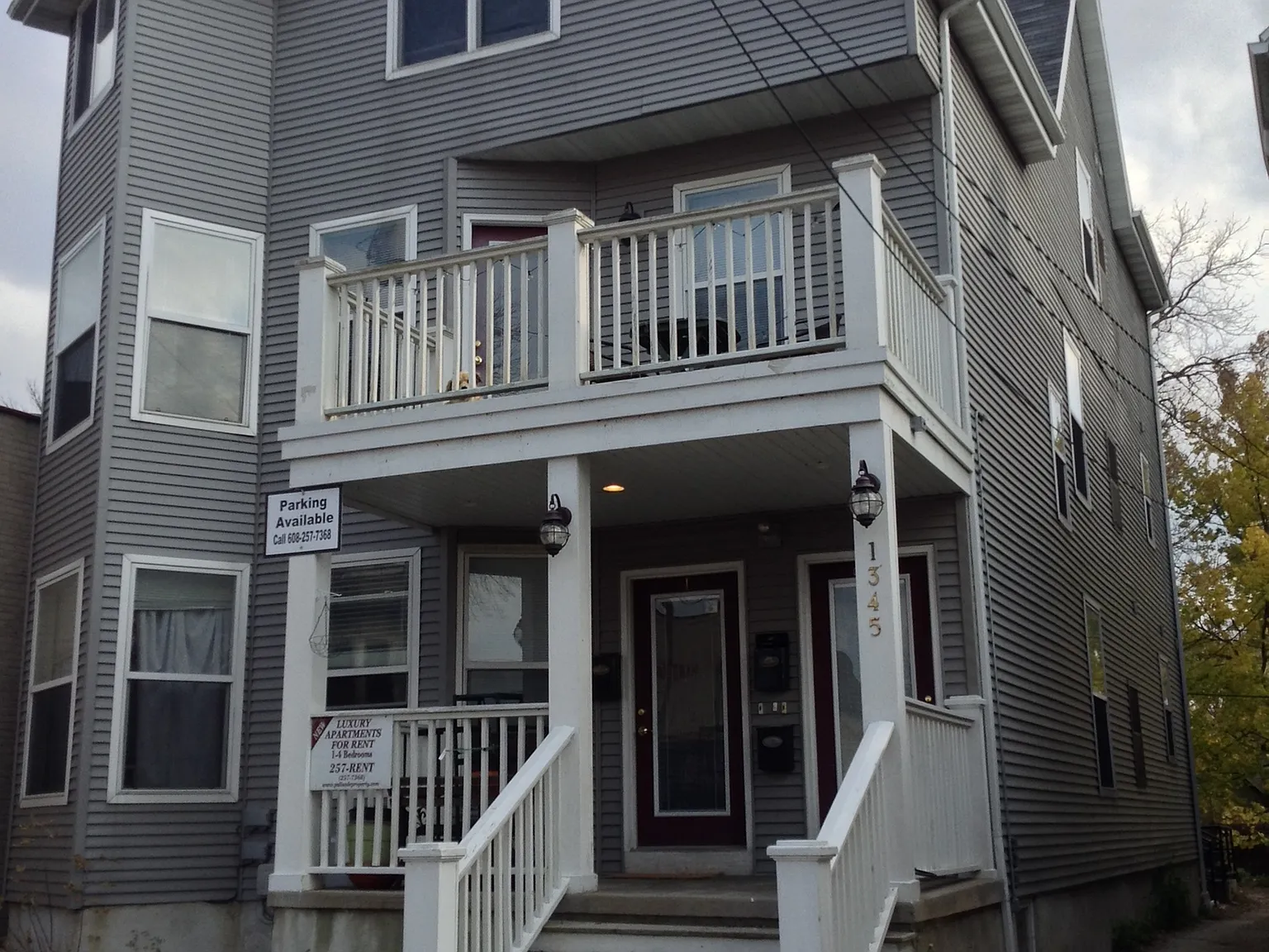 1345 Williamson St — Photo 2