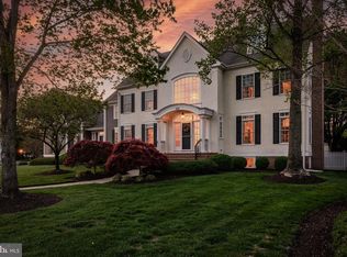 828 Matlack Dr, Moorestown, NJ 08057