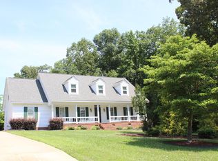 107 Blue Water Ct, Roanoke Rapids, NC 27870