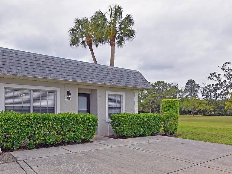 3683 Trophy Blvd — Photo 24