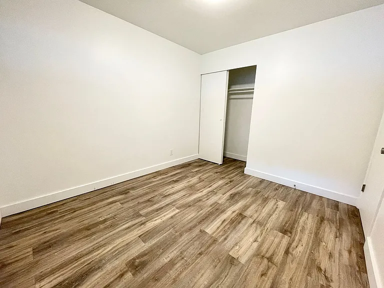 Village Vista Apartments — Photo 83