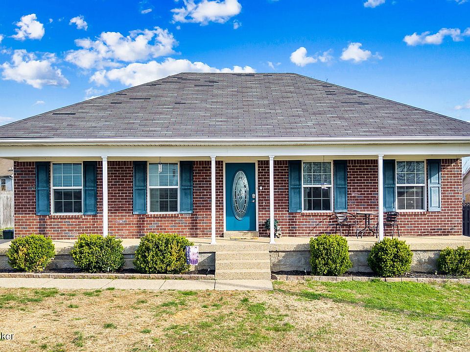 1st image of 492 Gentry Ln