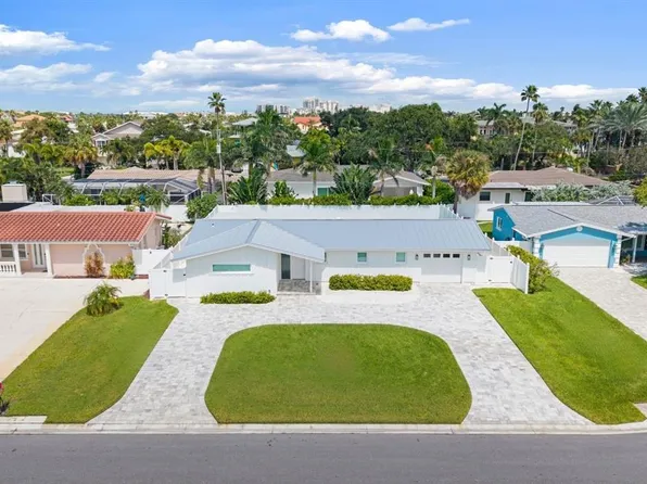 113 17th St, Belleair Beach, FL 33786