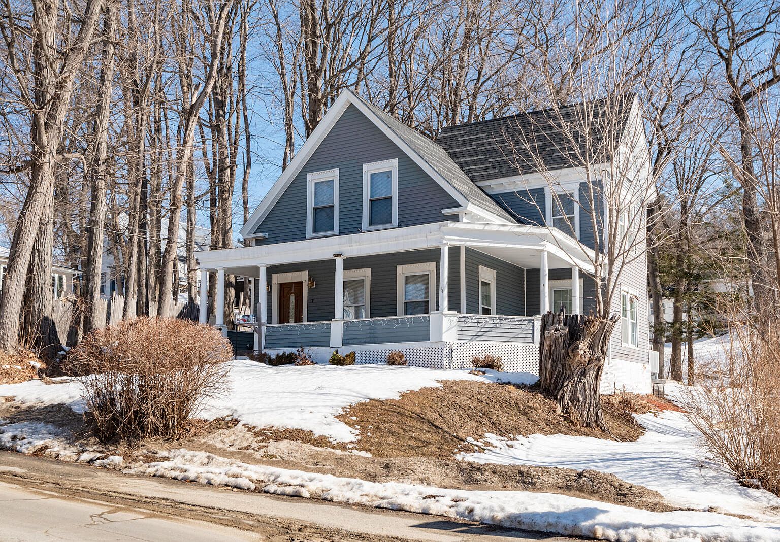 7 Pleasant Street, Livermore Falls, ME 04254 Zillow