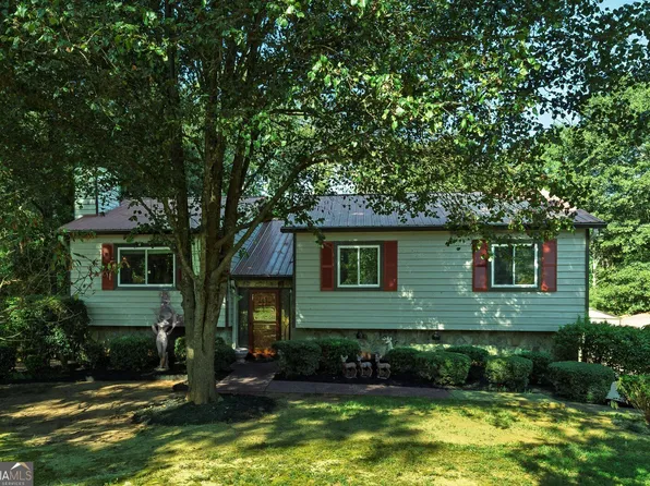 101 Holly Creek Ct, Woodstock, GA 30188