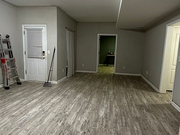 3rd image of 637 Vickery Way NE #Basement