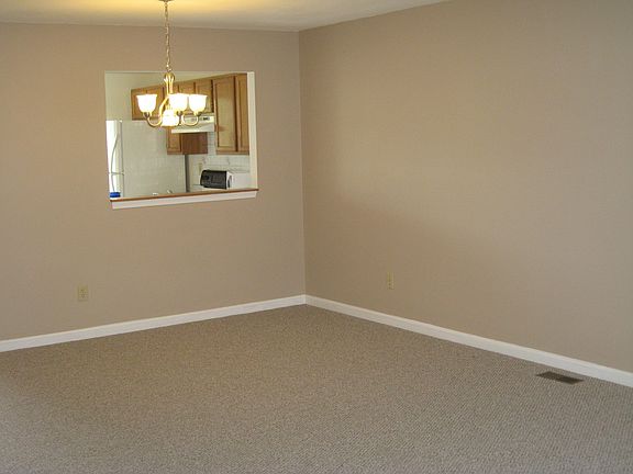 Living Room / Dining Room