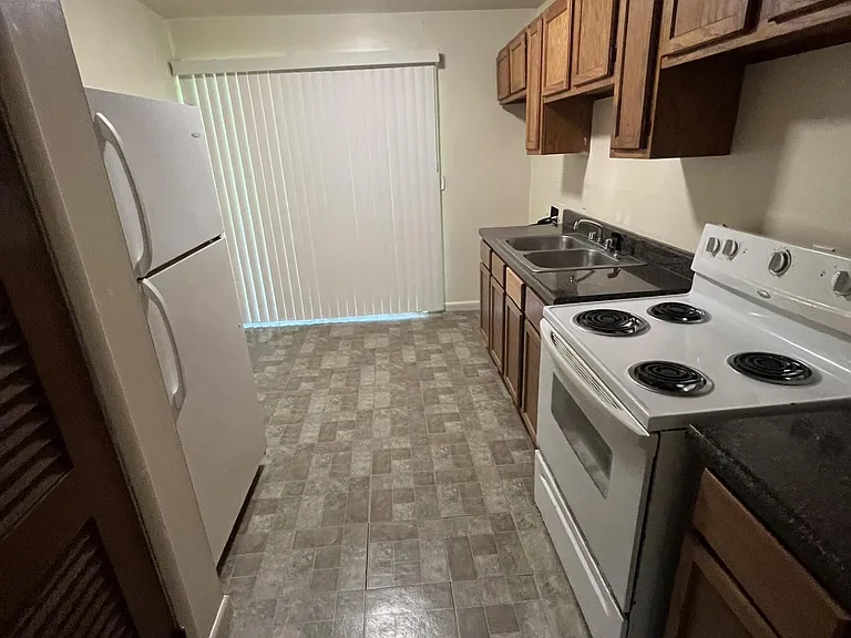 4324 Pinson Blvd — Photo 5