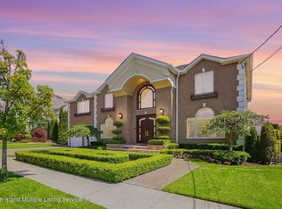 200 Downes Ave, Staten Island, NY 10312