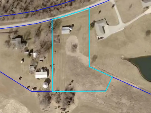 248th St, Oskaloosa, IA 52577