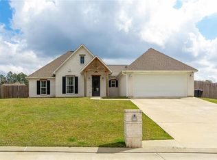 4474 Hathern Dr, Pineville, LA 71360