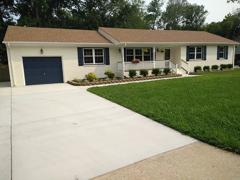533 Rebel Rd — Photo 1