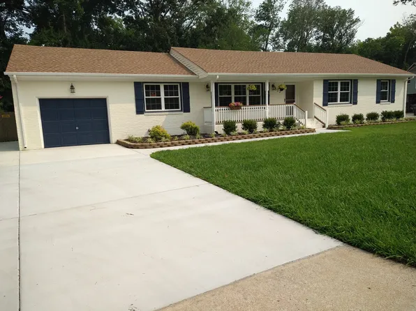 533 Rebel Rd, Chesapeake, VA 23322