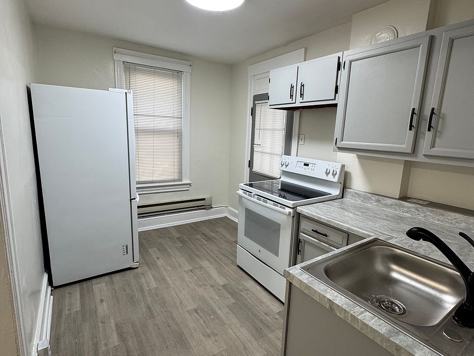 1st image of 920 Hamilton Blvd APT 3N