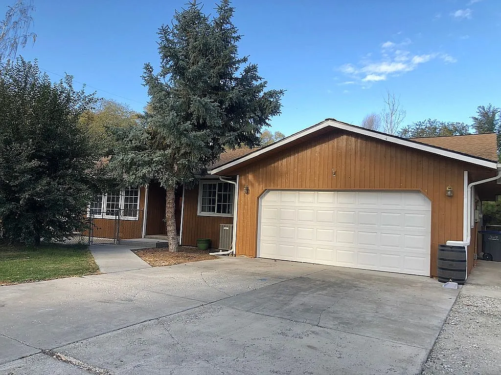 1413 W Pear Ave photo 1