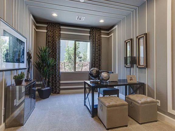 Residence 2493 Den