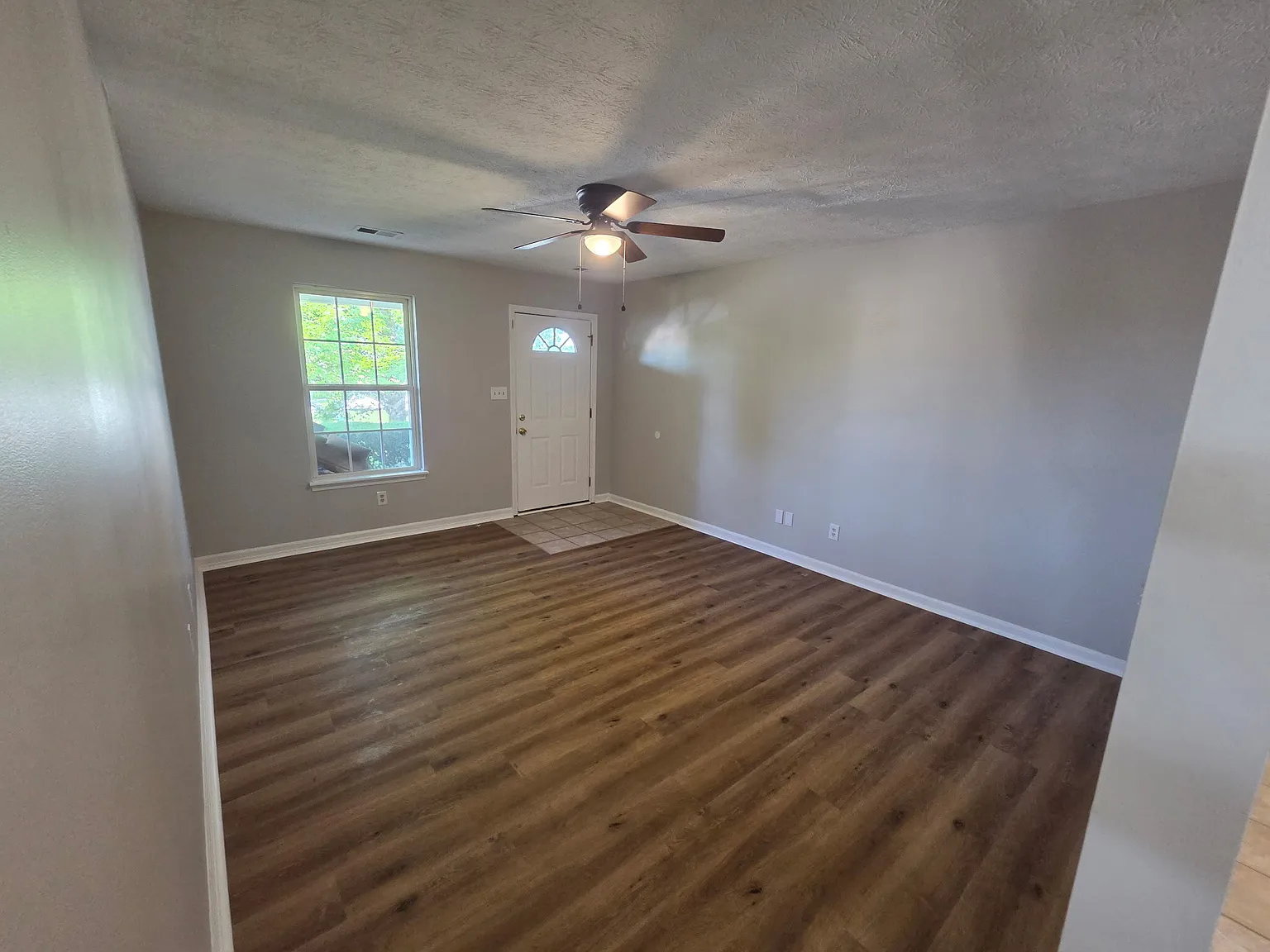 440 Secretariat Dr - 1 — Photo 1