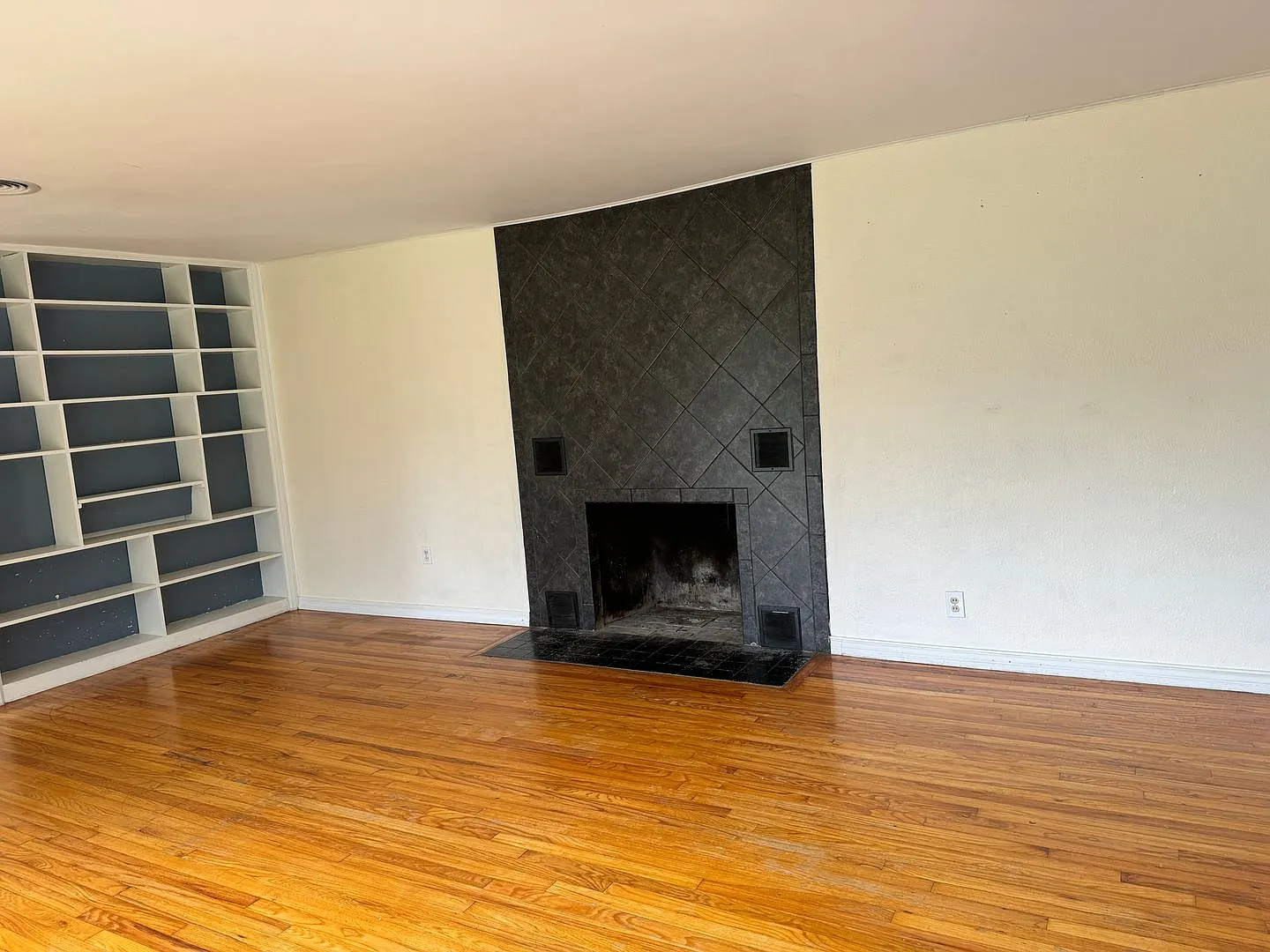 Single Family Home - Available For Rent! — Photo 4