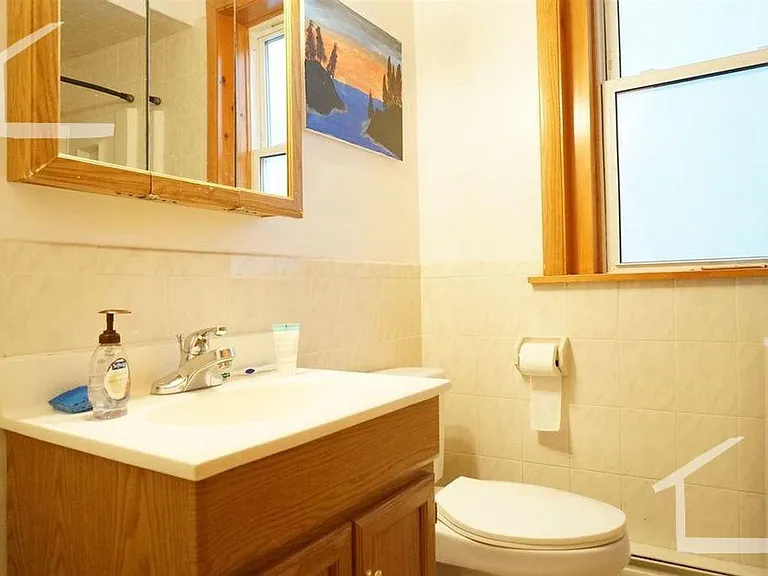 160 Thorndike St #2 — Photo 10