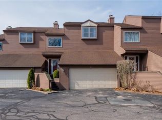 5390 Post Rd APT 3, Warwick, RI 02818