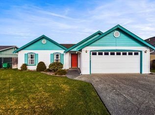 377 Francesco Pl, Fortuna, CA 95540