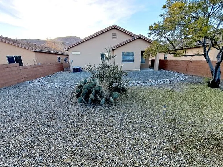 930 Desert Senna Ave SW — Photo 28