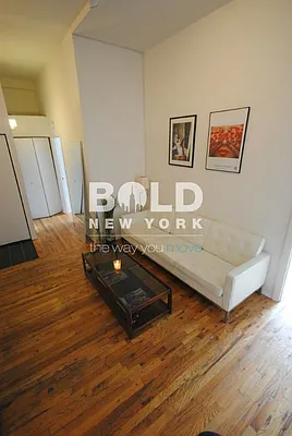 Rented by Bold New York | media 12