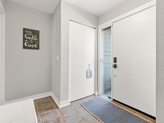 3rd image of 25 Walden St