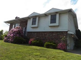 7 Grant Ave, Donora, PA