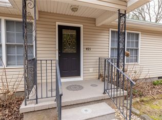 421 Hotrod Ln, Walhalla, SC 29691