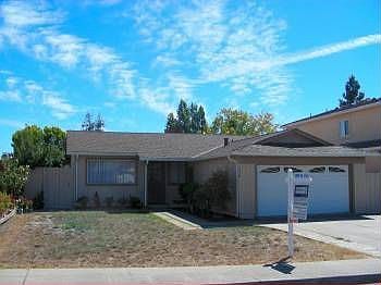 1st image of 1718 Fair Hill Dr
