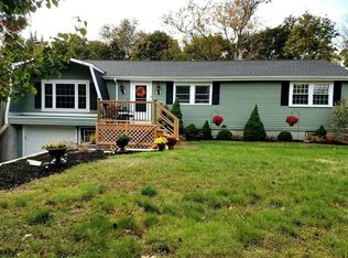 28 Homeland Dr, Marshfield, MA 02050