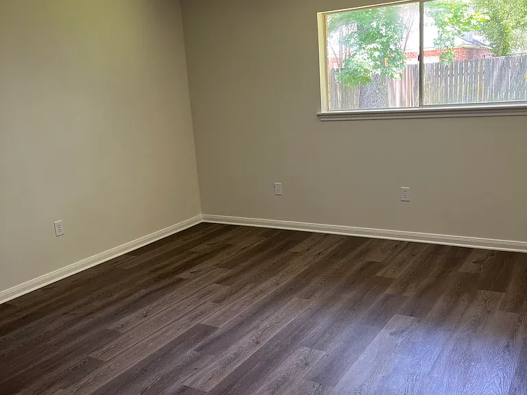 8591 Oliver Ave — Photo 11
