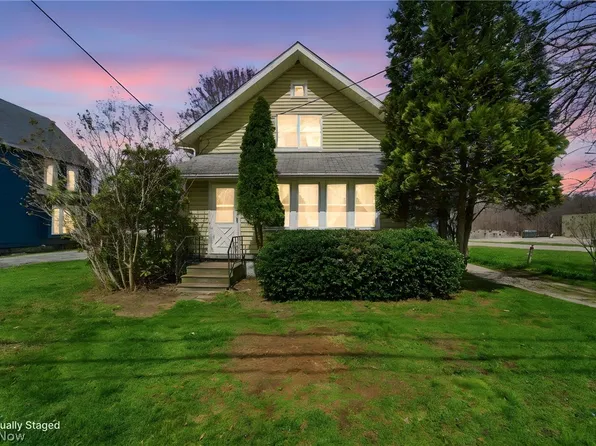 284 W Main Rd, Conneaut, OH 44030