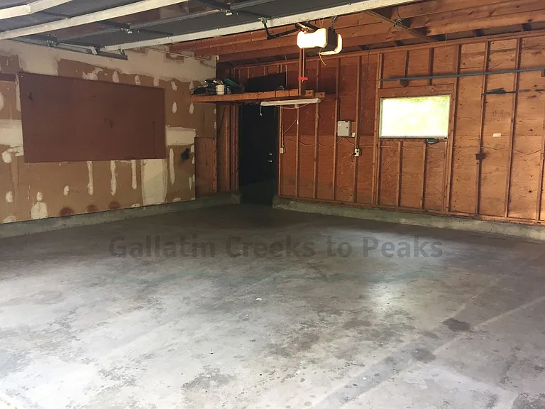 410 Henderson St — Photo 6