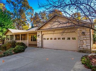 145 Sedi Ln, Brevard, NC 28712
