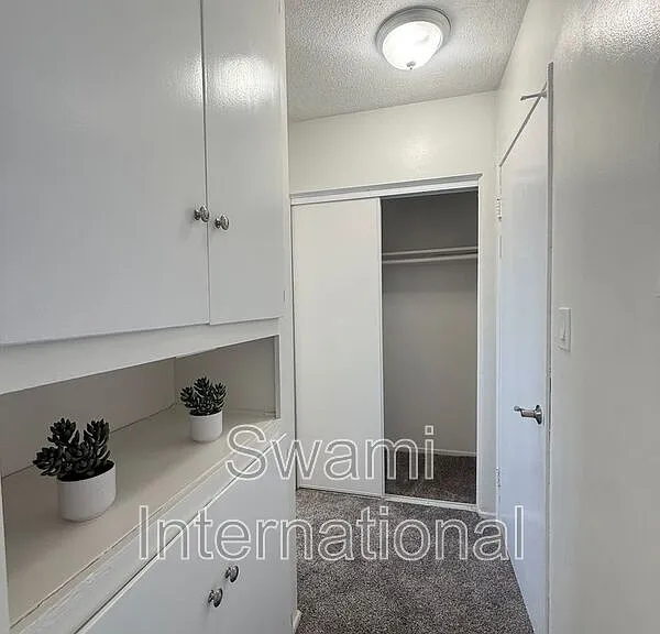 2300 W El Segundo Blvd #19 — Photo 10