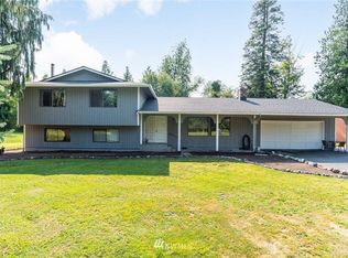 19453 Nathan Ln, Mount Vernon, WA 98274