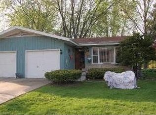 1676-78 Maple Ln, Elgin, IL 60123