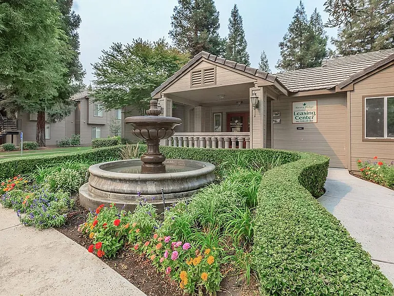 Sierra Ridge — Photo 8