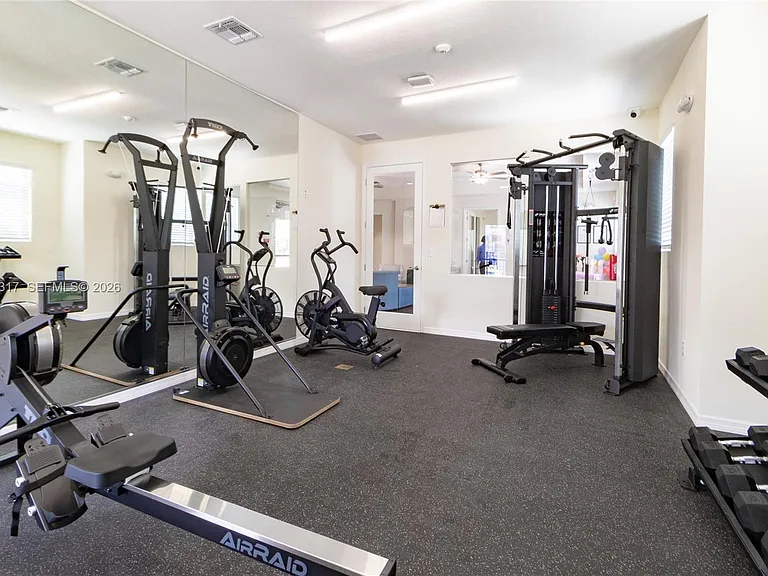 8247 Tanager Sq #301 — Photo 9