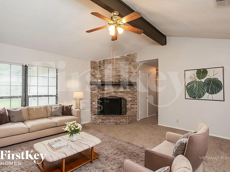 7527 Lincoln Village Dr — Photo 6