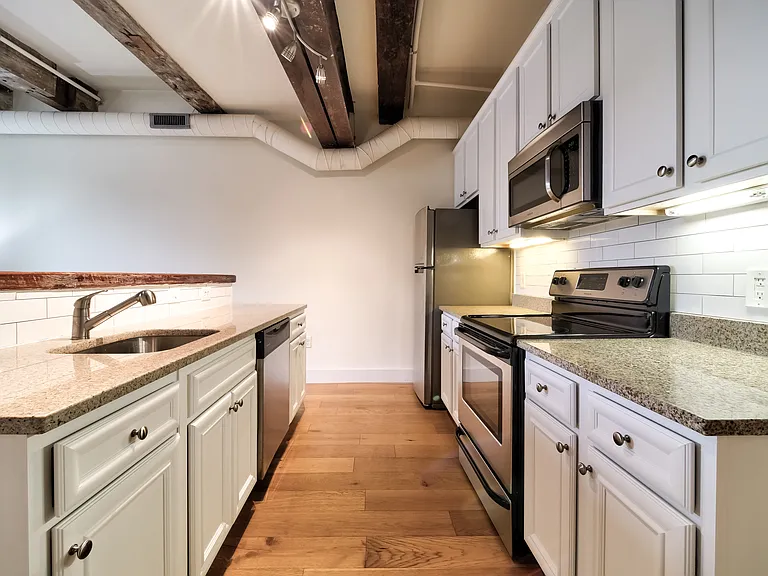 Piedmont Flour Mill Lofts — Photo 9